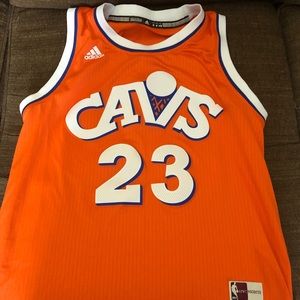 LeBron Cavs Jersey